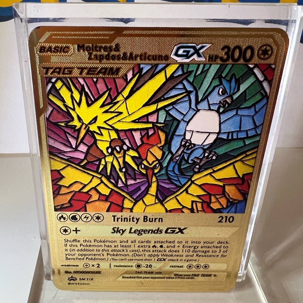 Pokémon Moltres & Zapdos & Articuno GX - SM210 Metal Gold Card Rare - Picture 2 of 3